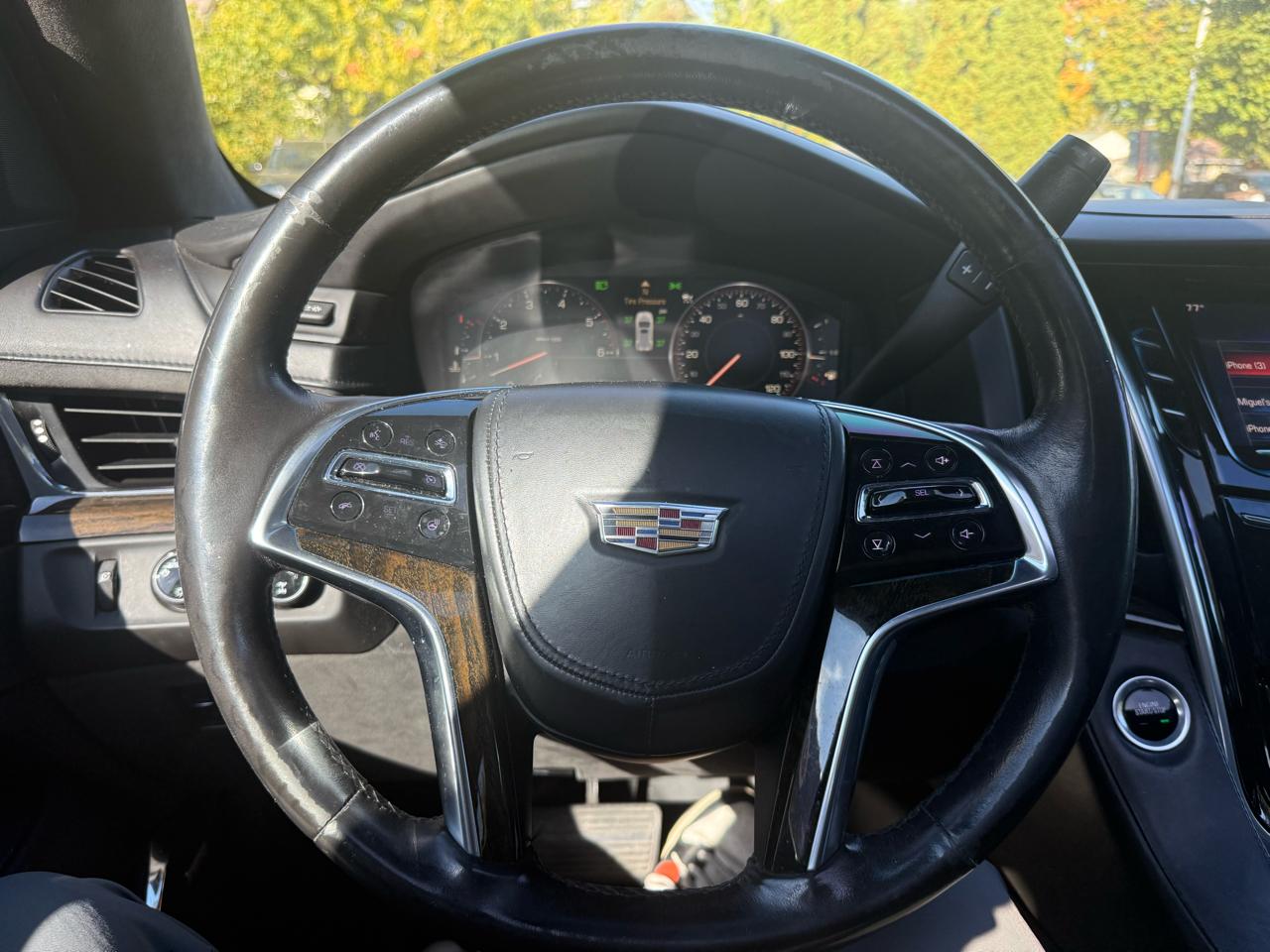 Cadillac Escalade  2015