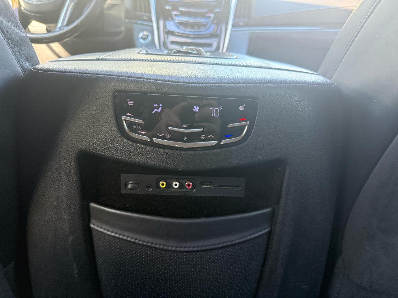Cadillac Escalade  2015