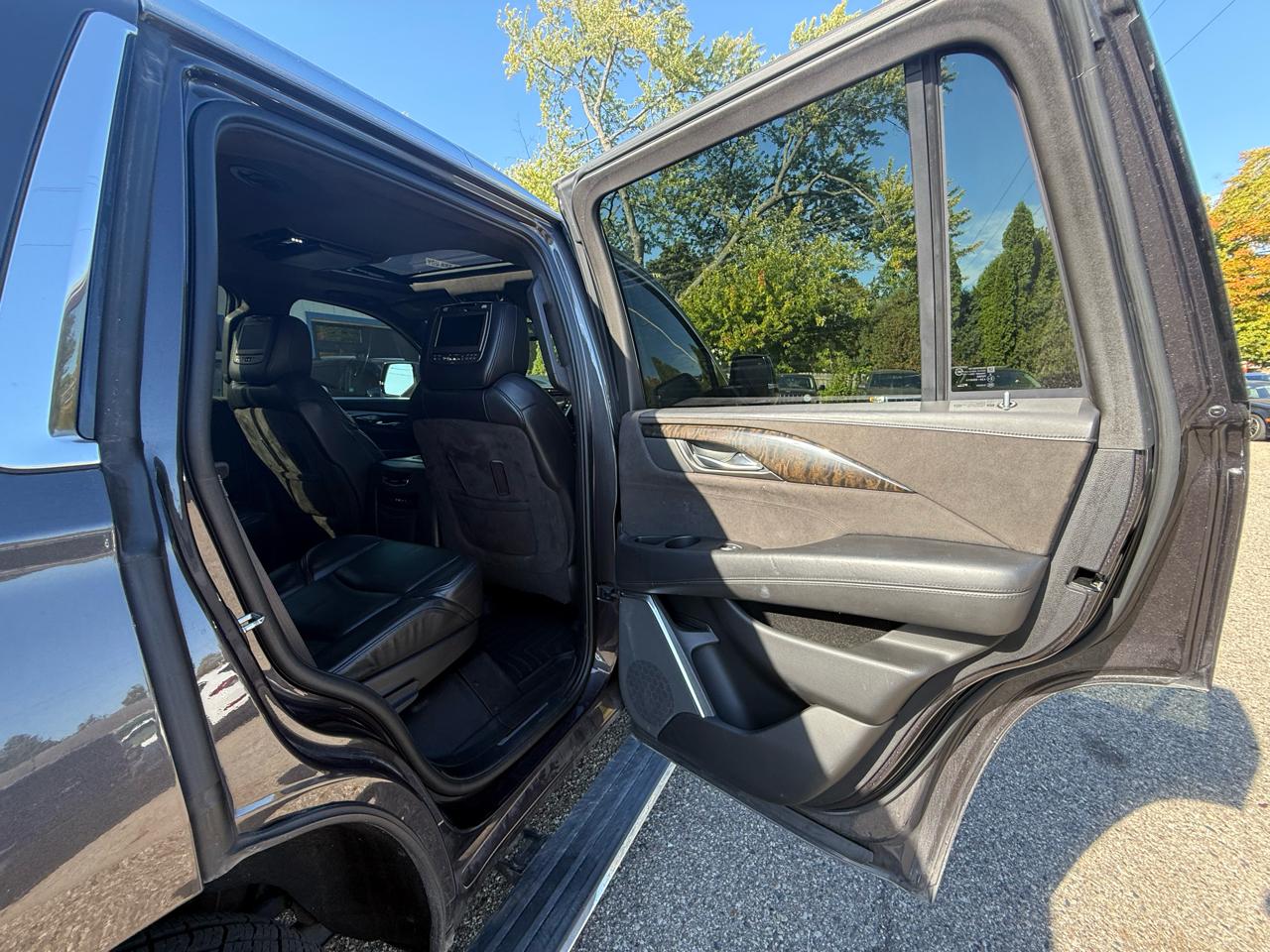 Cadillac Escalade  2015