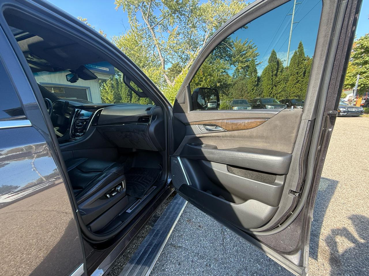 Cadillac Escalade  2015