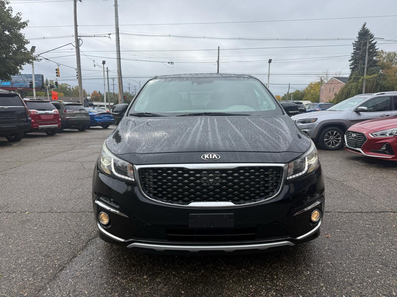 Kia Sedona  2015