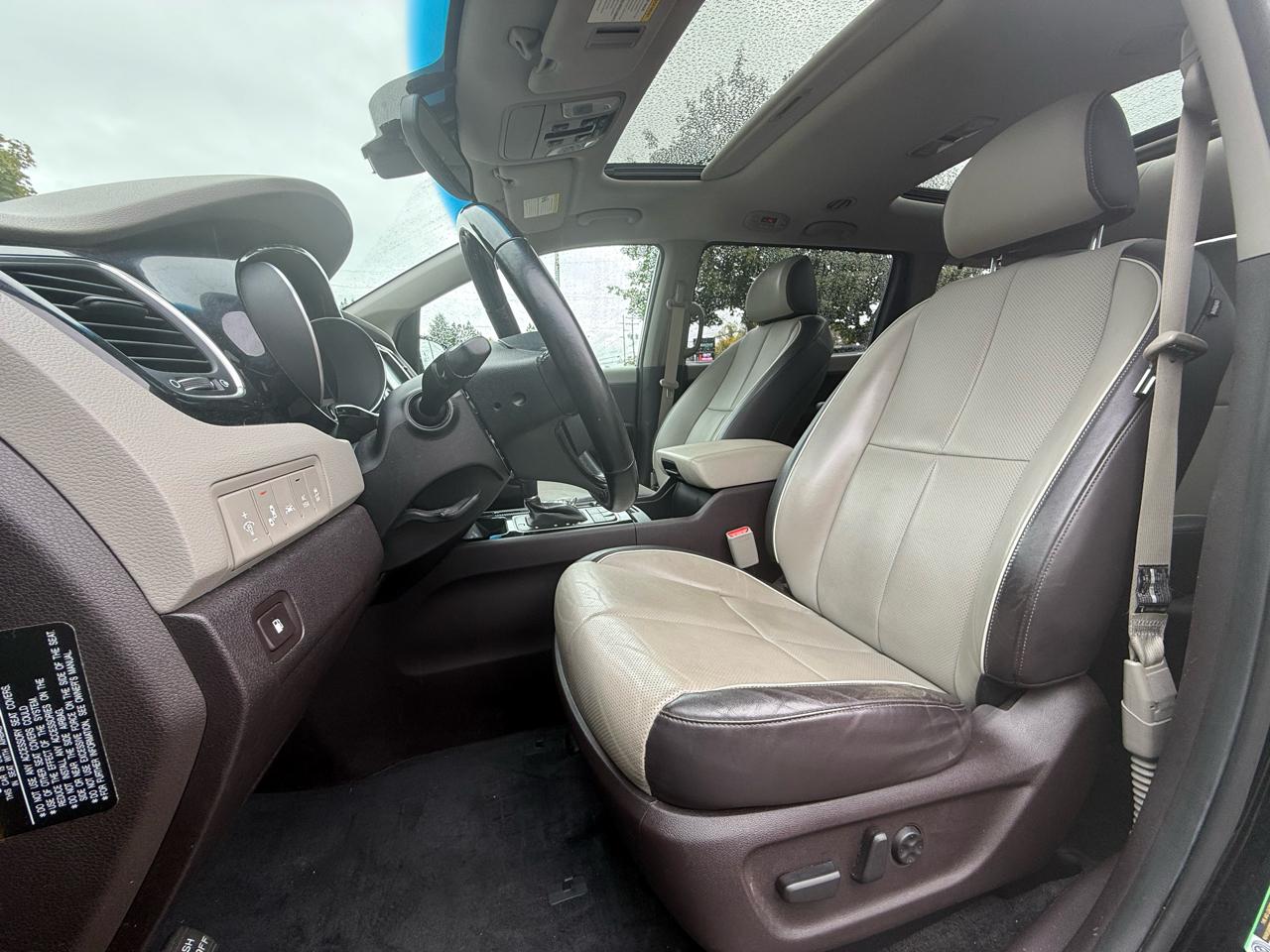 Kia Sedona  2015