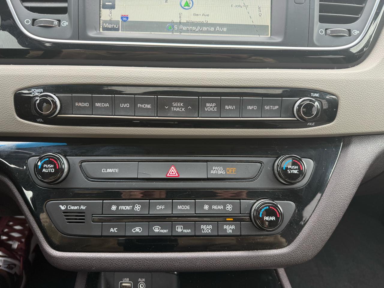 Kia Sedona  2015