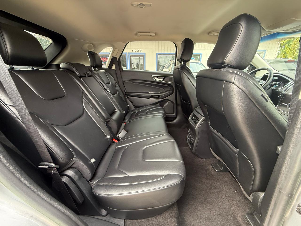 Ford Edge  2020