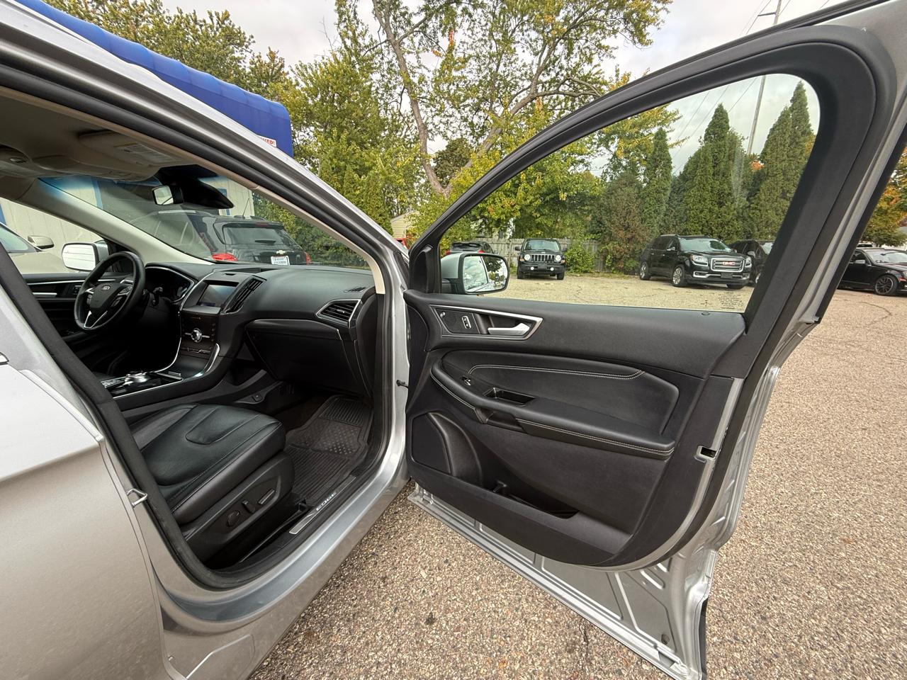 Ford Edge  2020