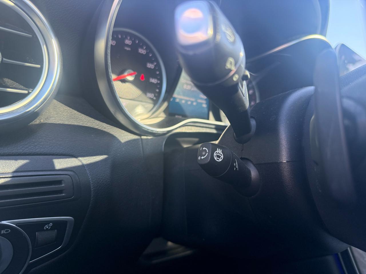 Mercedes-Benz GLC  2020