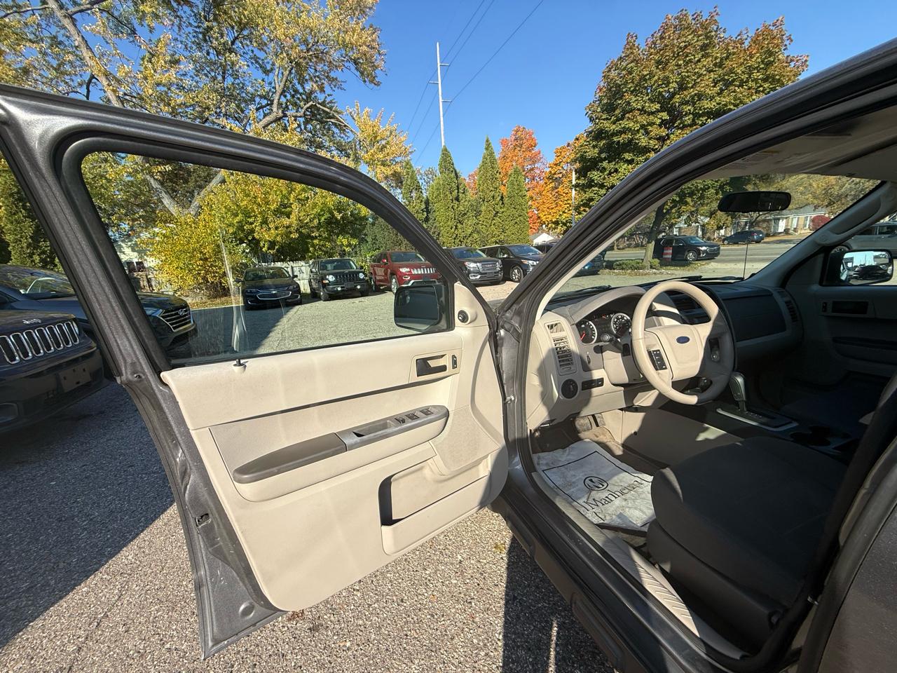 Ford Escape  2011