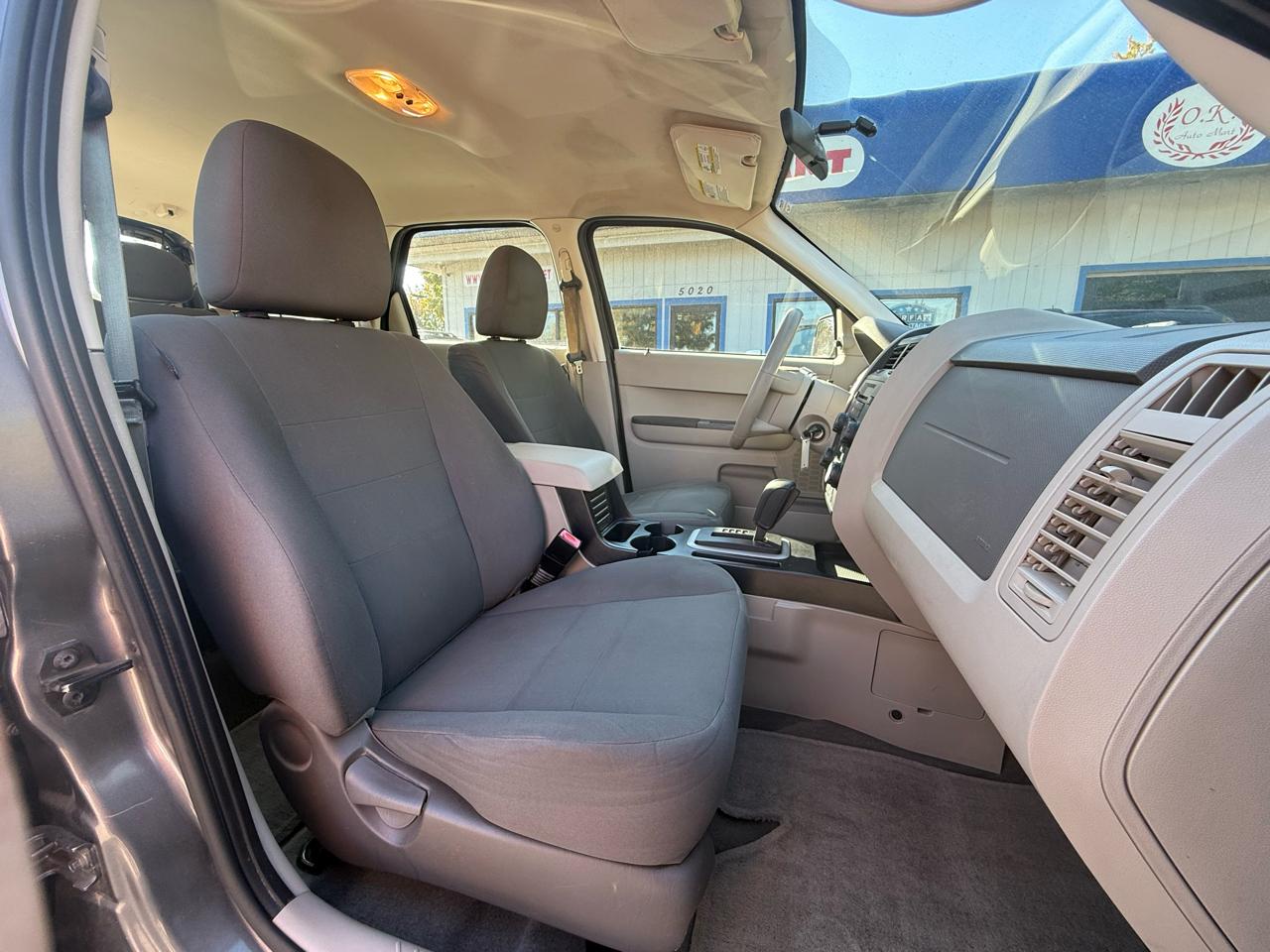 Ford Escape  2011