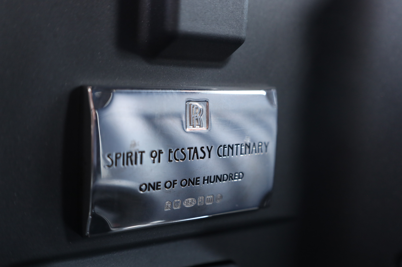 2011 Rolls-Royce Phantom Base