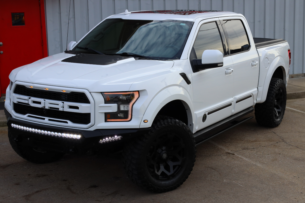 2020 Ford F-150 Raptor photo 2