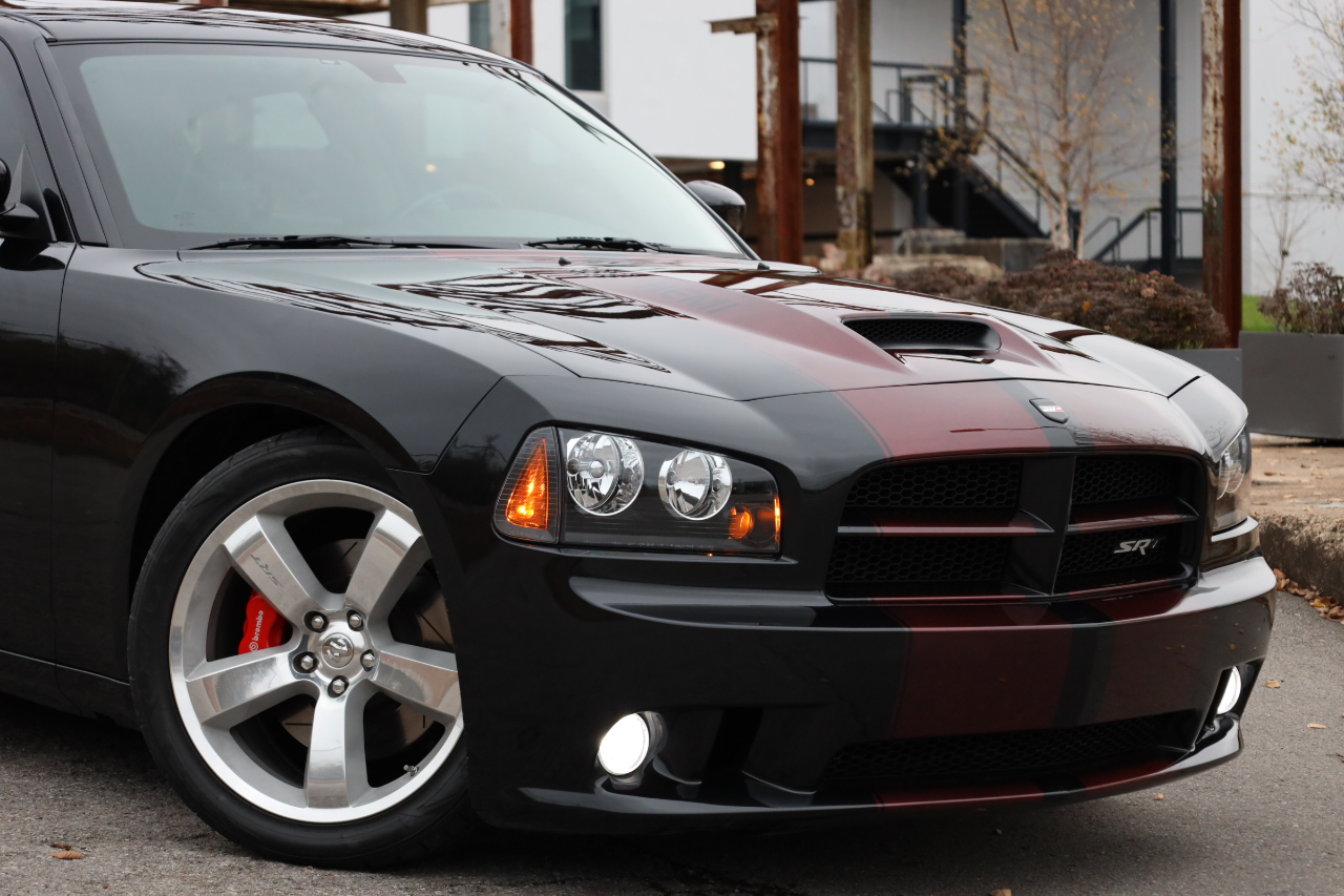 2007 Dodge Charger SRT8 photo 4