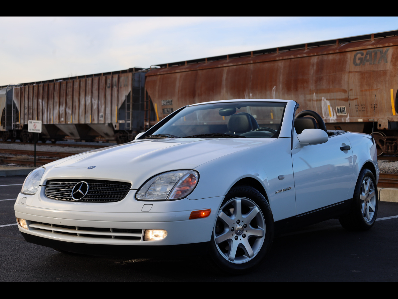 1999 Mercedes-Benz SLK Base