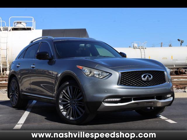 2017 INFINITI QX70 RWD