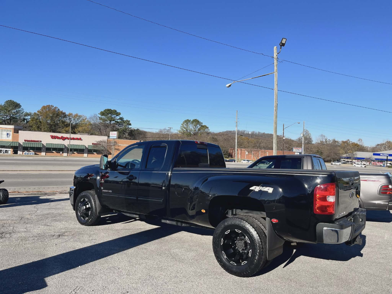 Chevrolet Silverado 3500HD 4WD Ext Cab 158.2" LT 2013