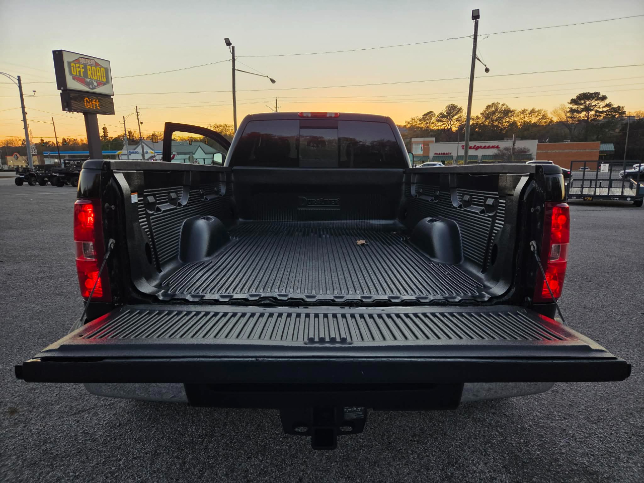 Chevrolet Silverado 3500HD 4WD Ext Cab 158.2" LT 2013