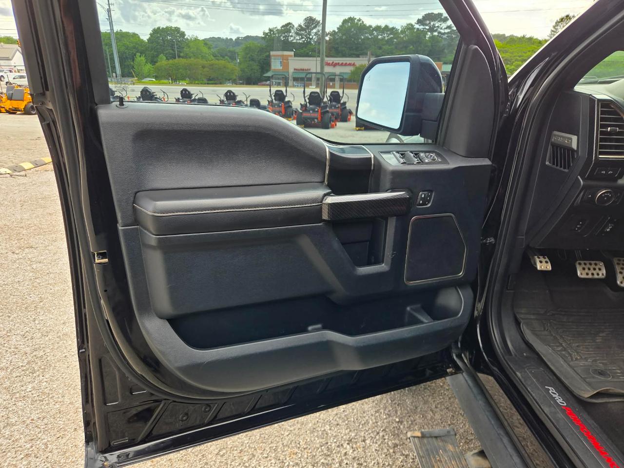 Ford F-150 Raptor 4WD SuperCrew 5.5' Box 2018