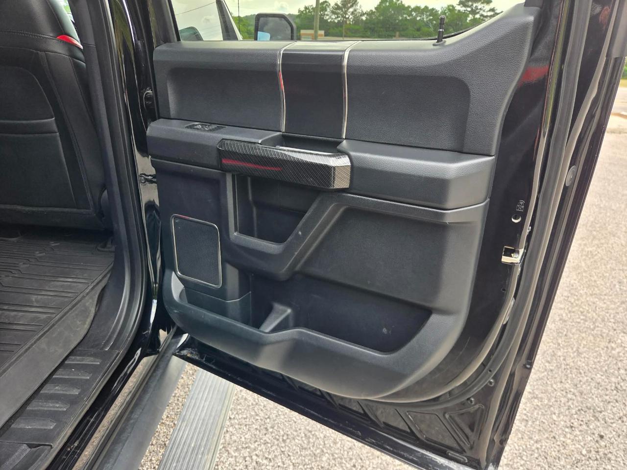 Ford F-150 Raptor 4WD SuperCrew 5.5' Box 2018