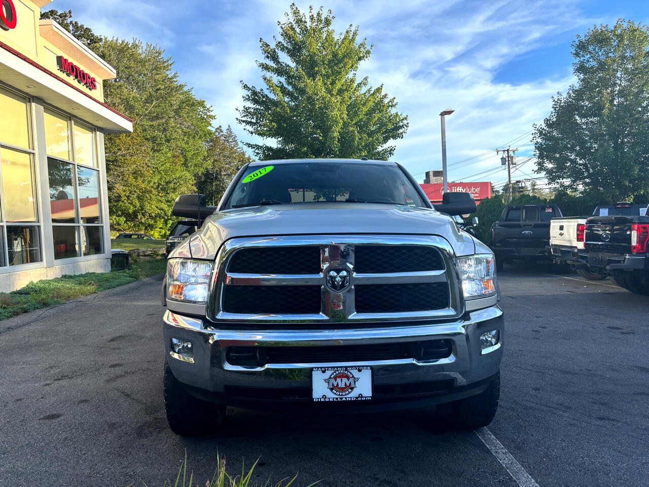 2017 Ram 2500 SLT photo 3