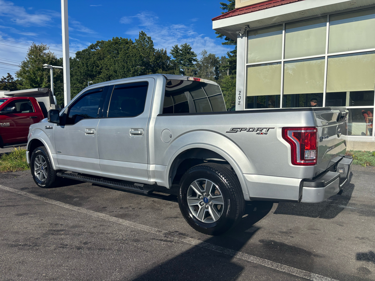 2016 Ford F-150 photo 7