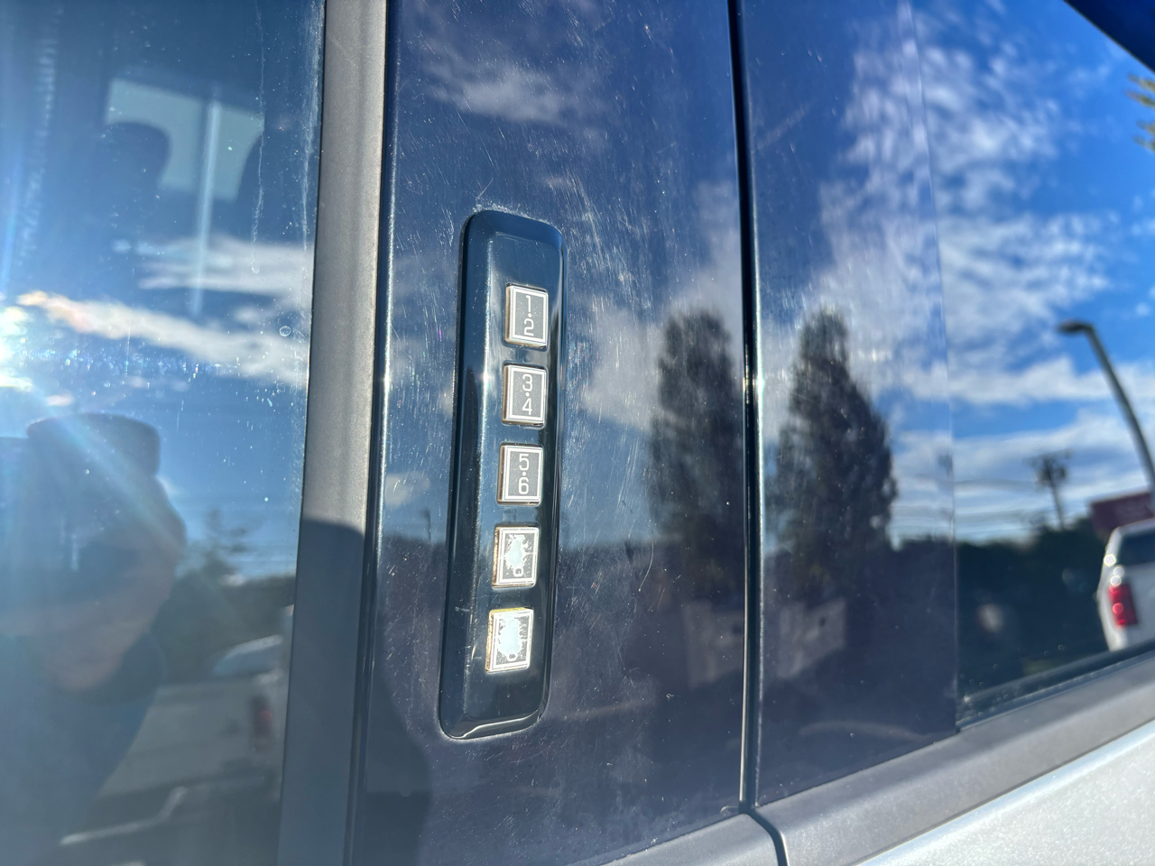 2016 Ford F-150 photo 14