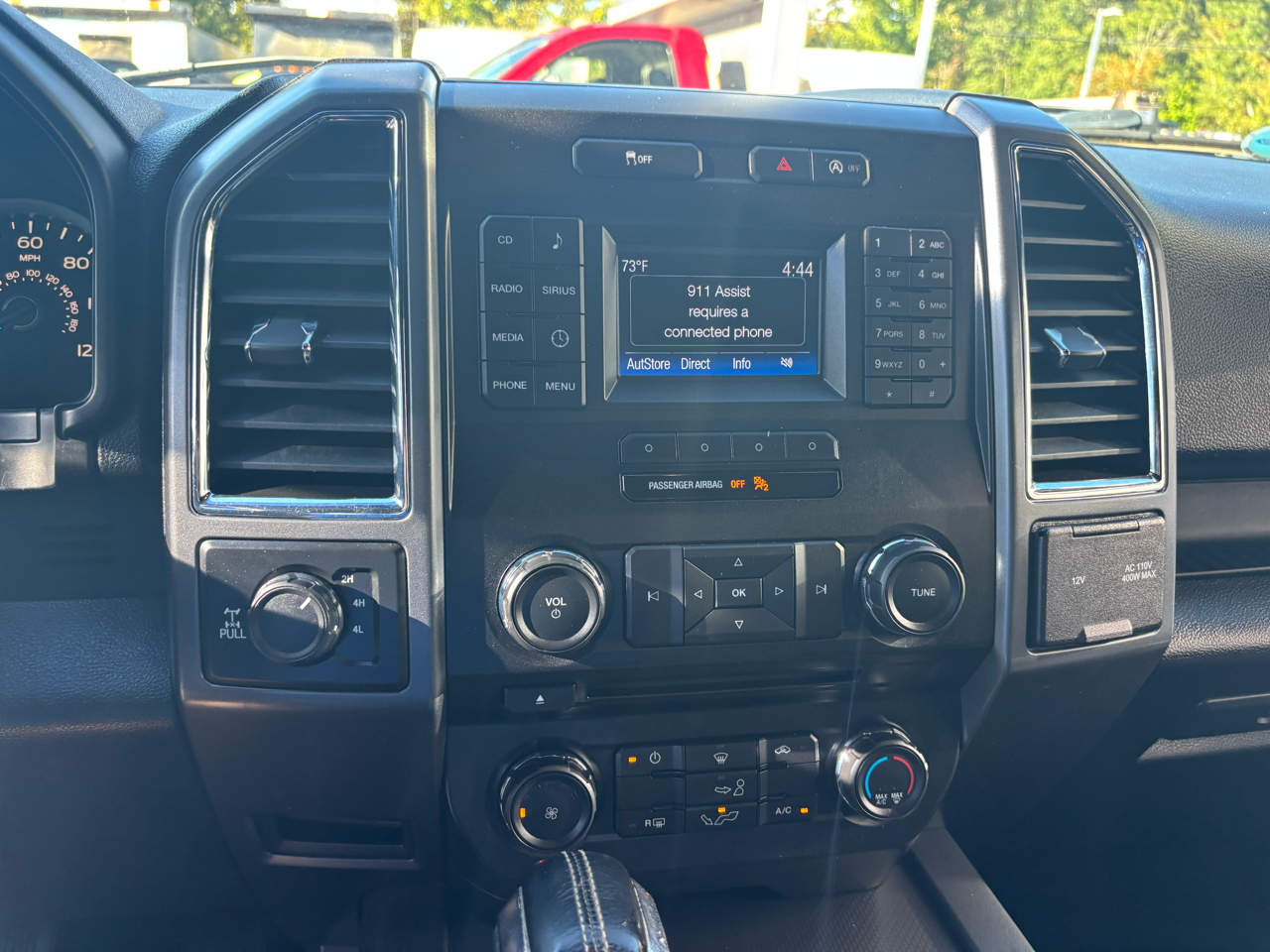 2016 Ford F-150 photo 24