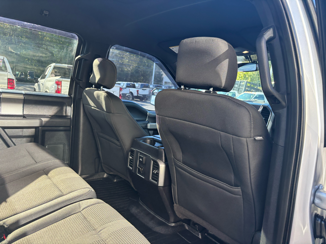 2016 Ford F-150 photo 37