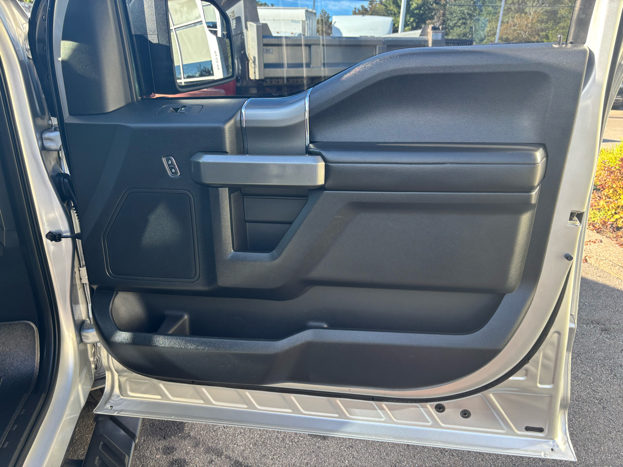 2016 Ford F-150 photo 38