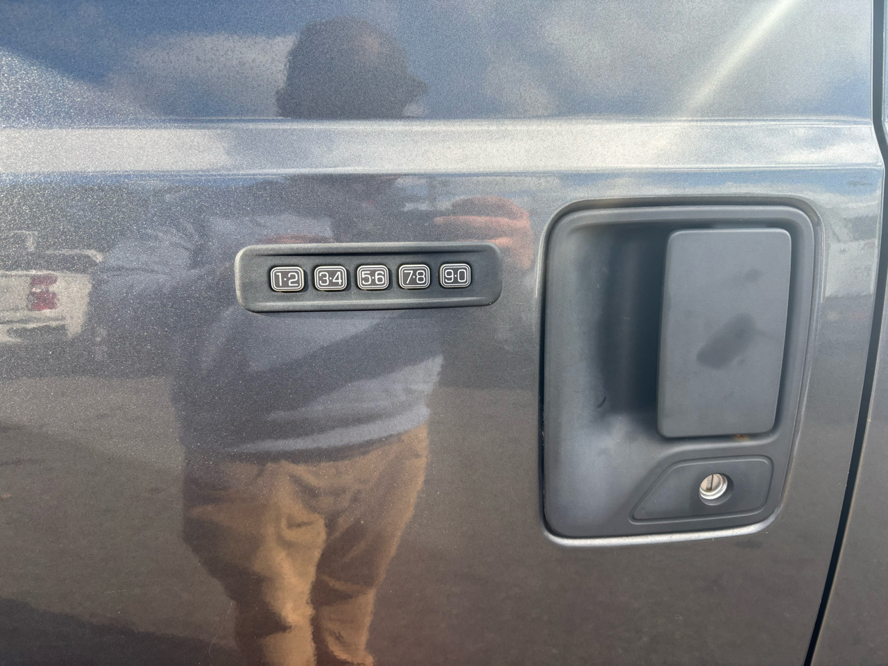 2015 Ford F-250 photo 15