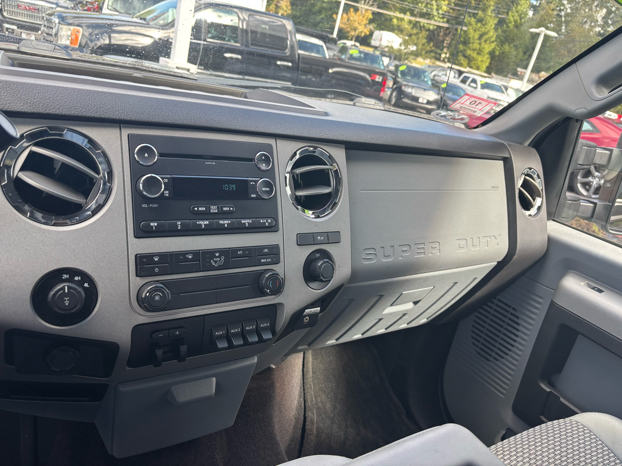 2015 Ford F-250 photo 27