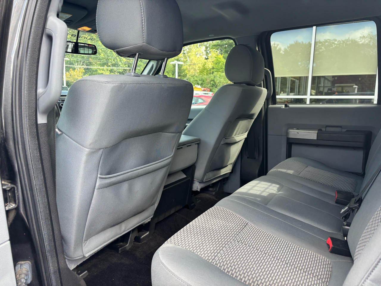 2015 Ford F-250 photo 32