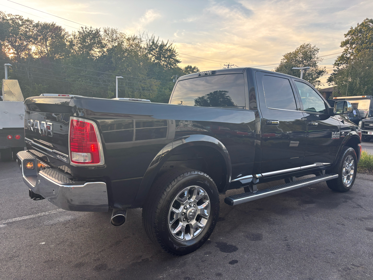2018 Ram 2500 Longhorn photo 2