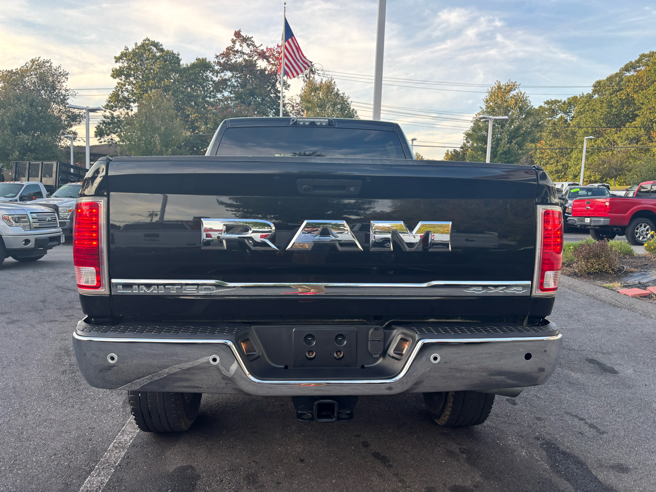 2018 Ram 2500 Longhorn photo 4
