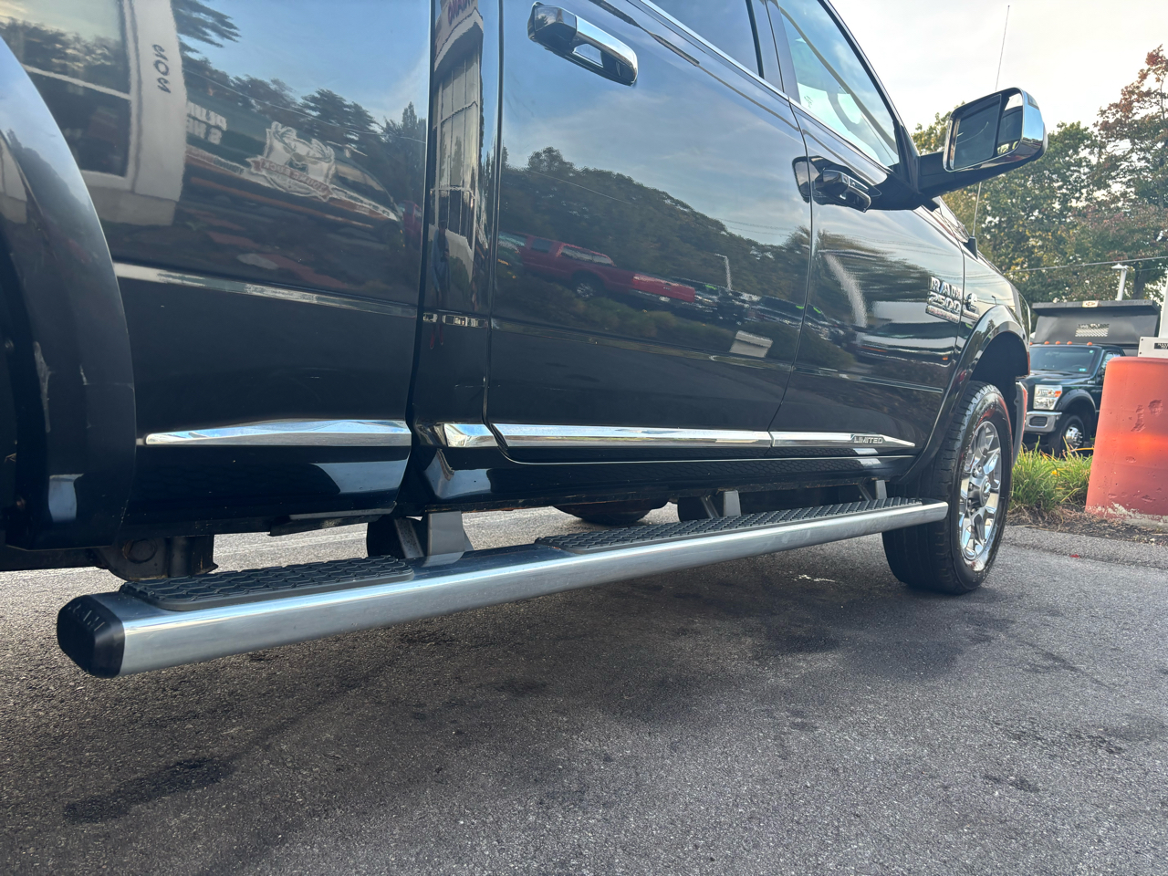 2018 Ram 2500 Longhorn photo 9