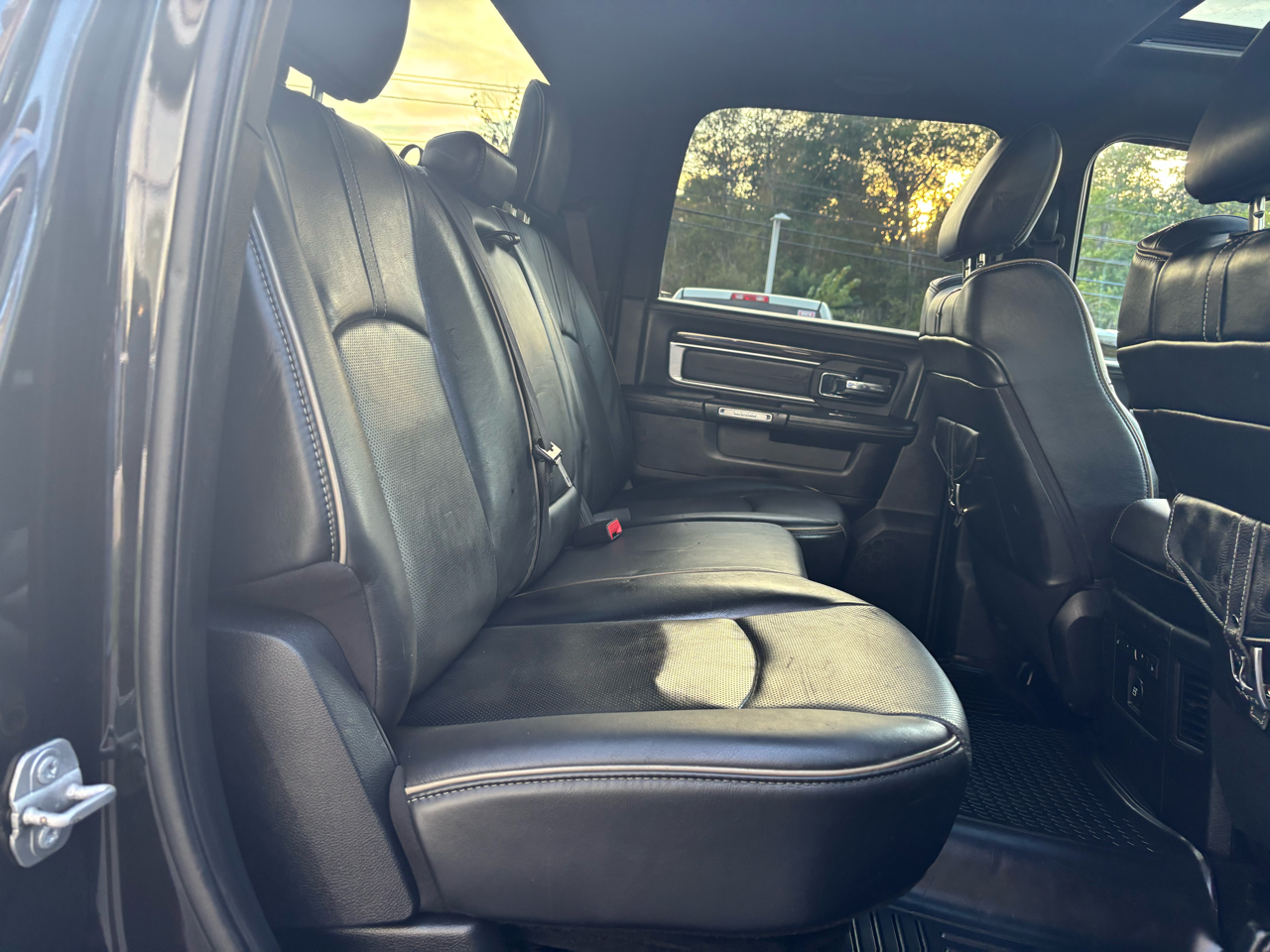 2018 Ram 2500 Longhorn photo 36