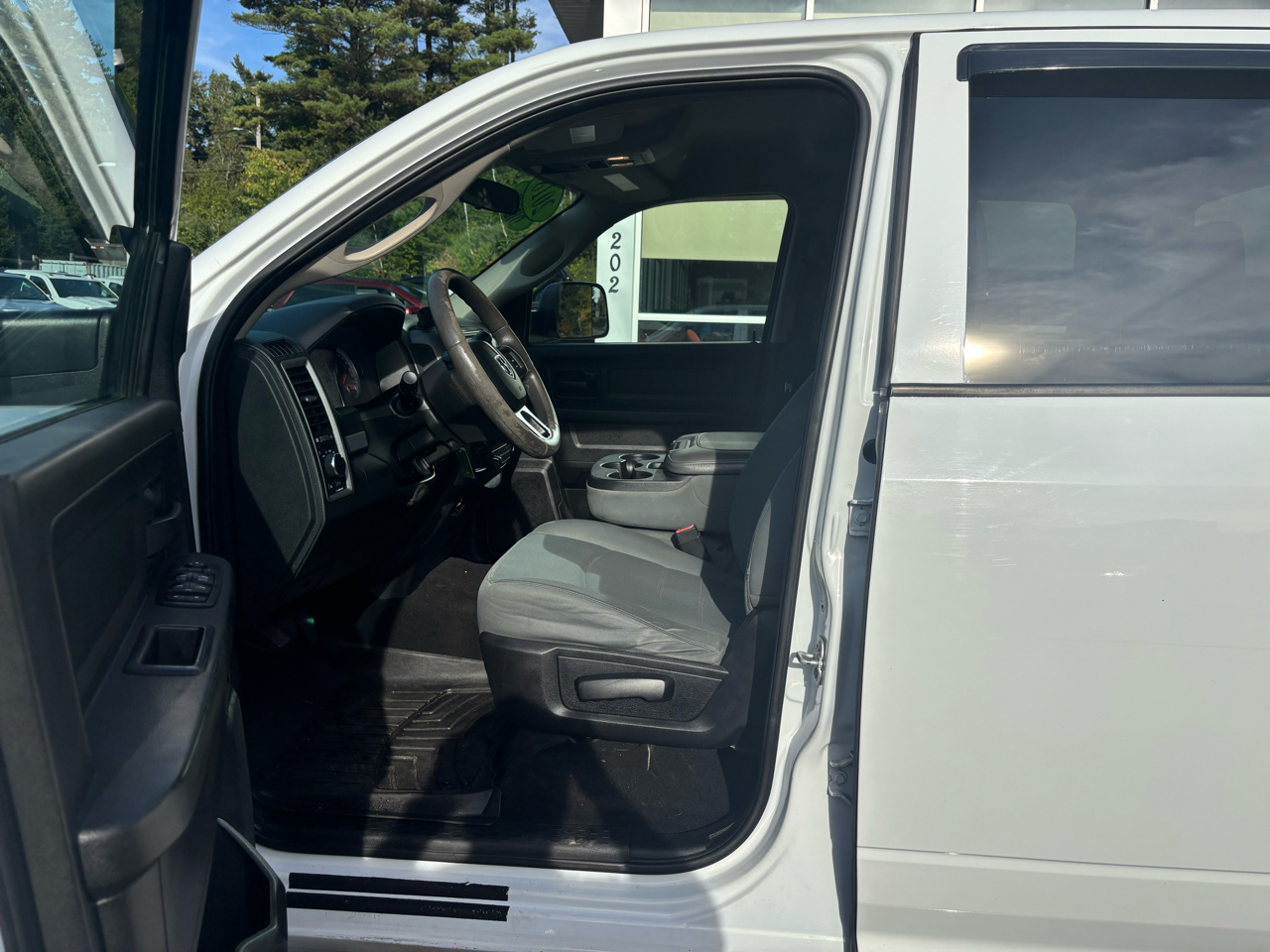 2018 Ram 2500 ST photo 22