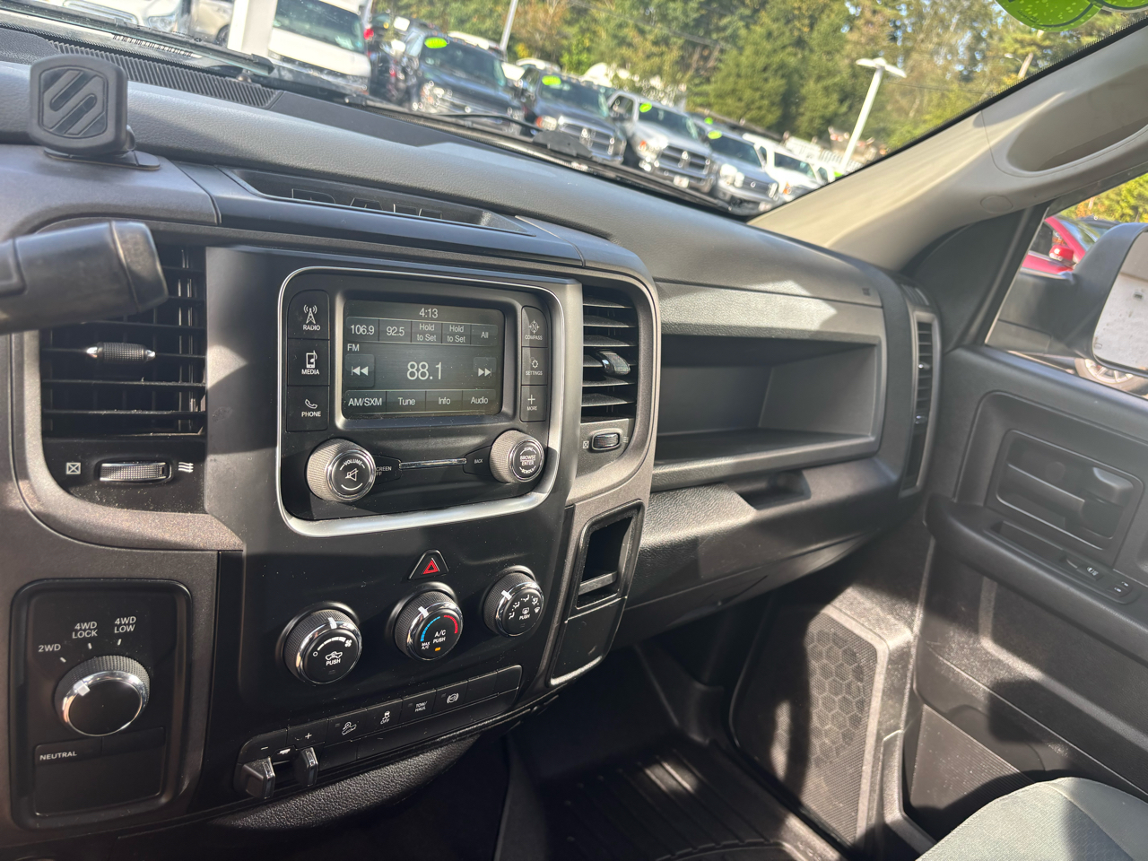 2018 Ram 2500 ST photo 32
