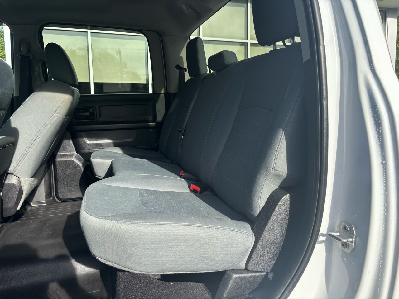 2018 Ram 2500 ST photo 35