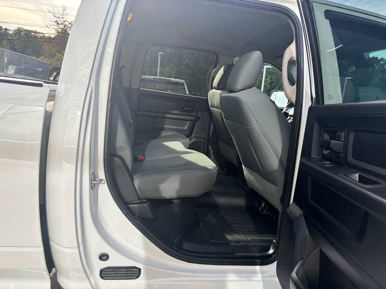 2018 Ram 2500 ST photo 39