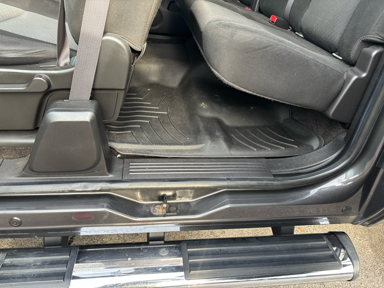 2011 Chevrolet Silverado LT photo 18
