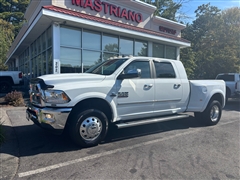 2017 RAM 3500  2017 RAM 3500