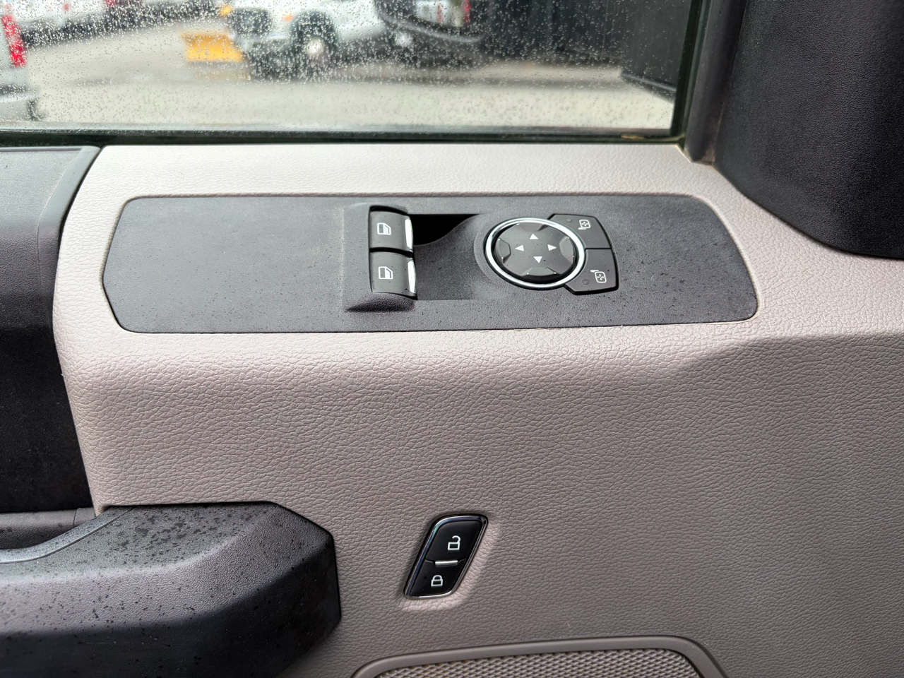 Ford Super Duty F-550 DRW  2019 Ford Super Duty F-550 DRW  2019