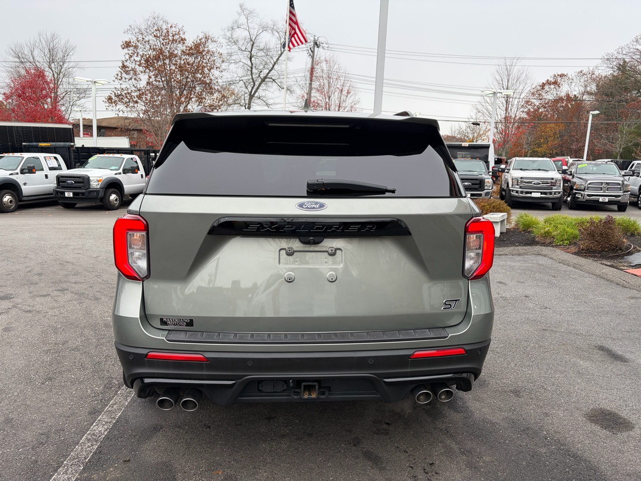 2020 Ford Explorer ST photo 4