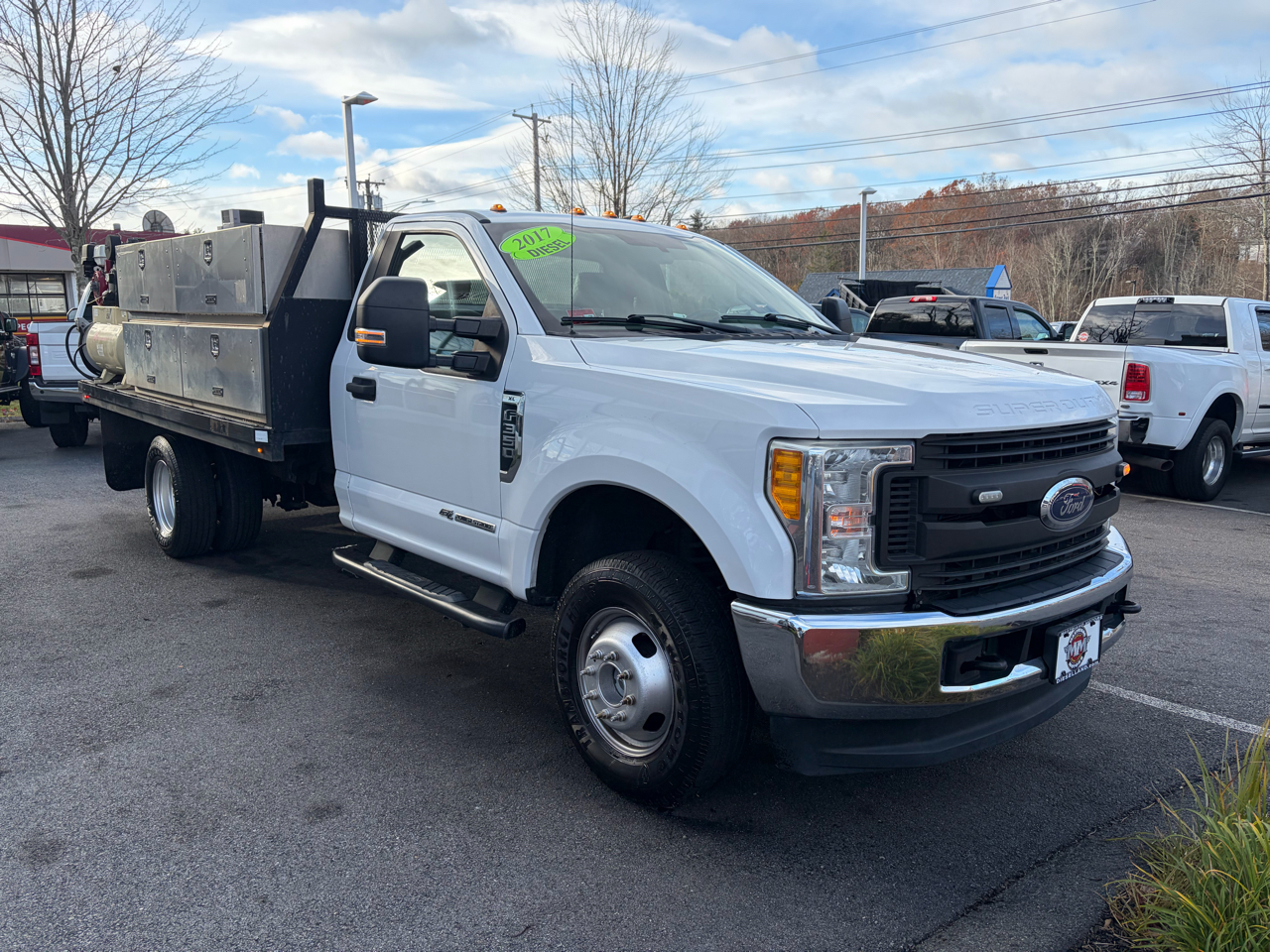 2017 Ford F-350 photo 3
