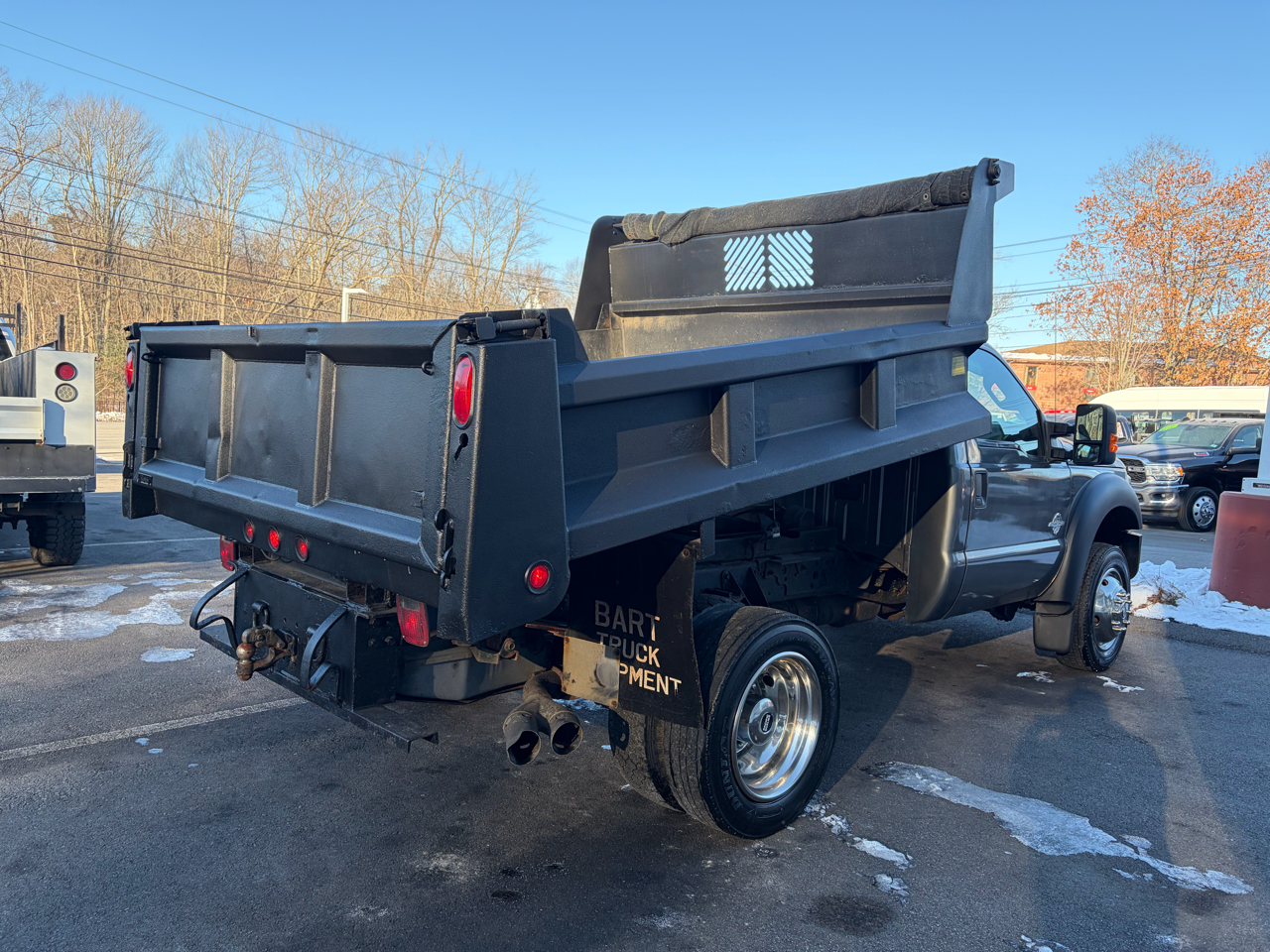 Ford Super Duty F-550 DRW  2011