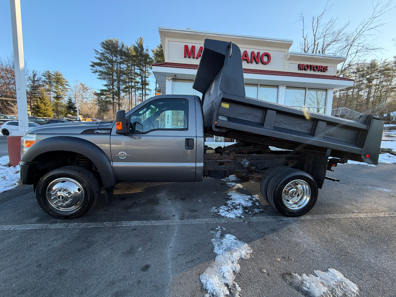 Ford Super Duty F-550 DRW  2011