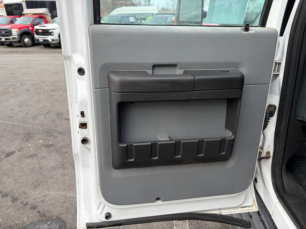 Ford Super Duty F-550 DRW  2016