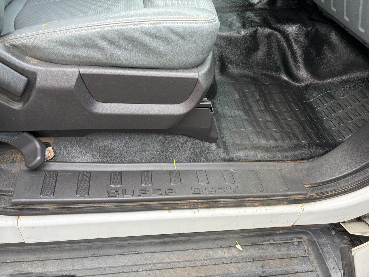 Ford Super Duty F-550 DRW  2016