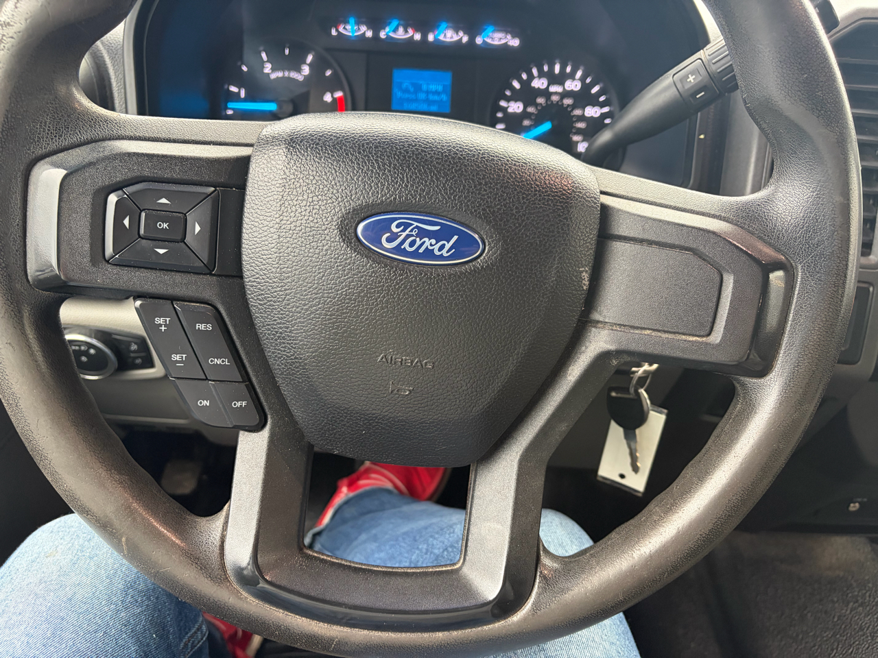 Ford Super Duty F-250 SRW  2017
