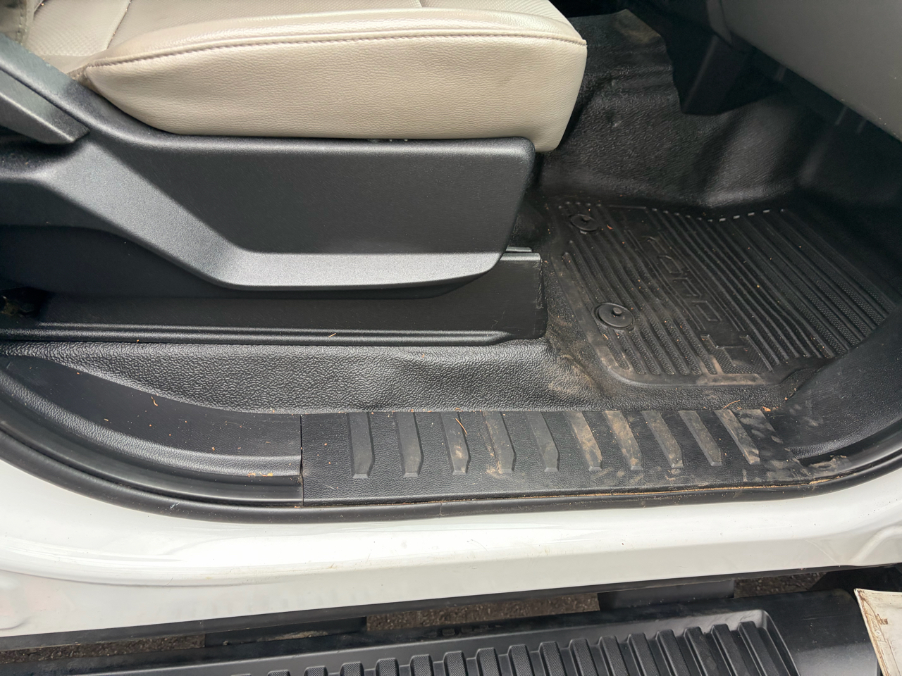 Ford Super Duty F-250 SRW  2017