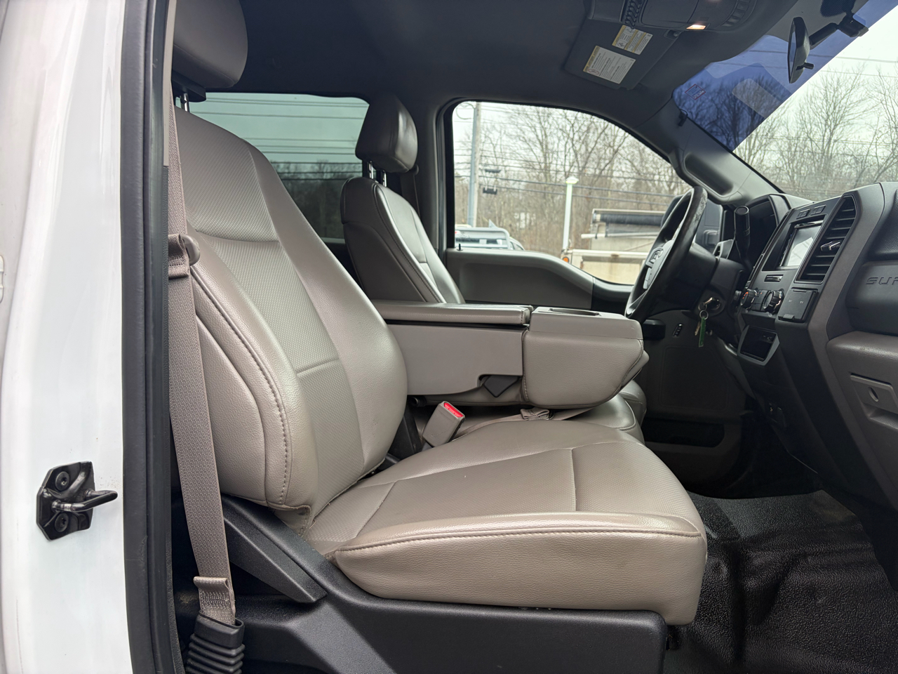 Ford Super Duty F-250 SRW  2017